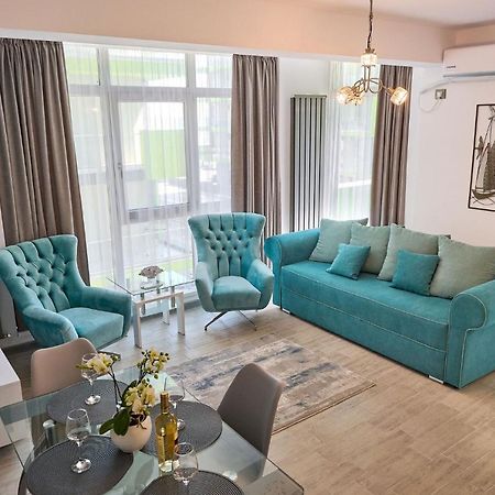 Seastar Apartment - Spa N Pools Beach Resort Mamaia Dış mekan fotoğraf