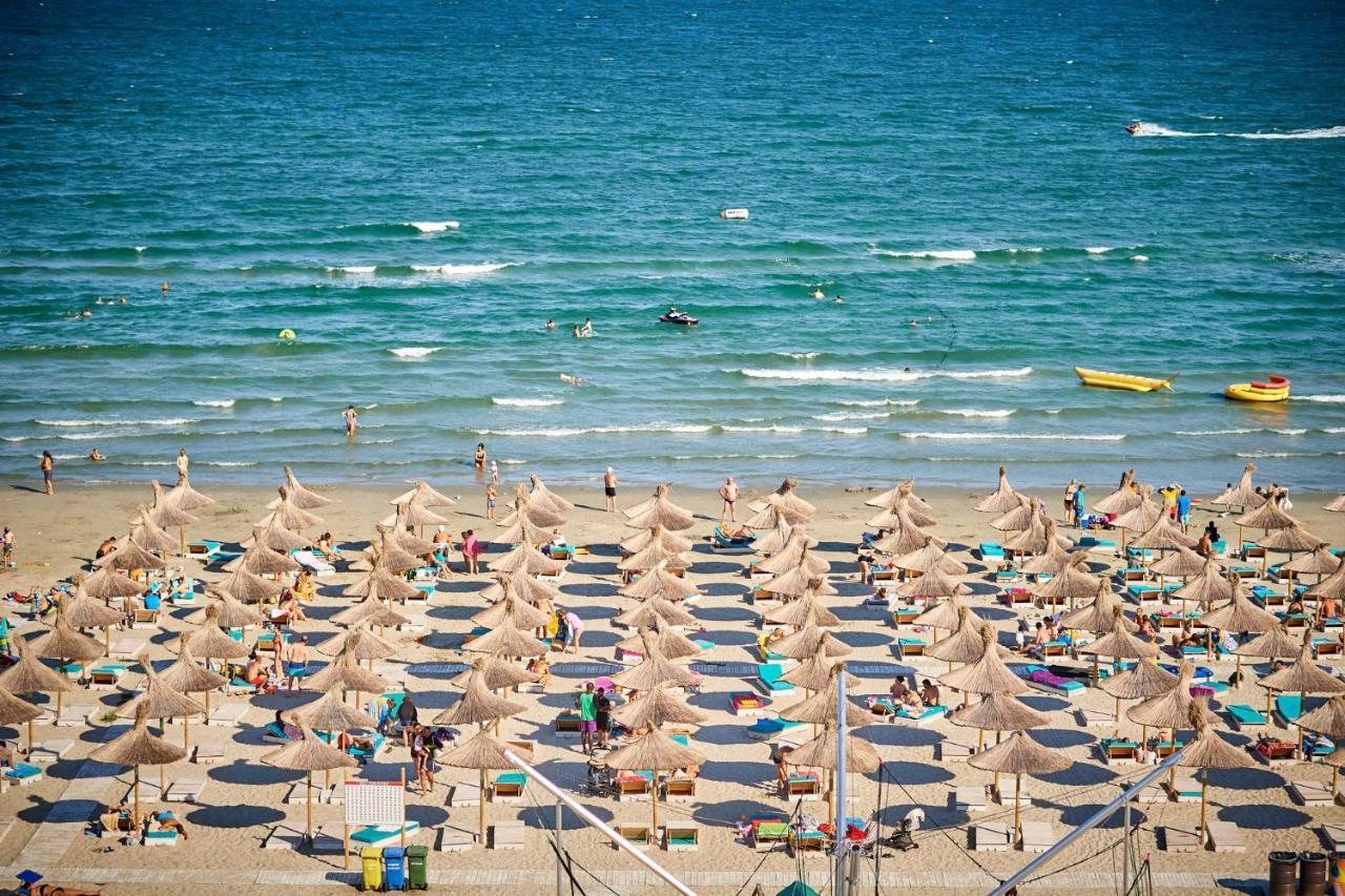 Seastar Apartment - Spa N Pools Beach Resort Mamaia Dış mekan fotoğraf