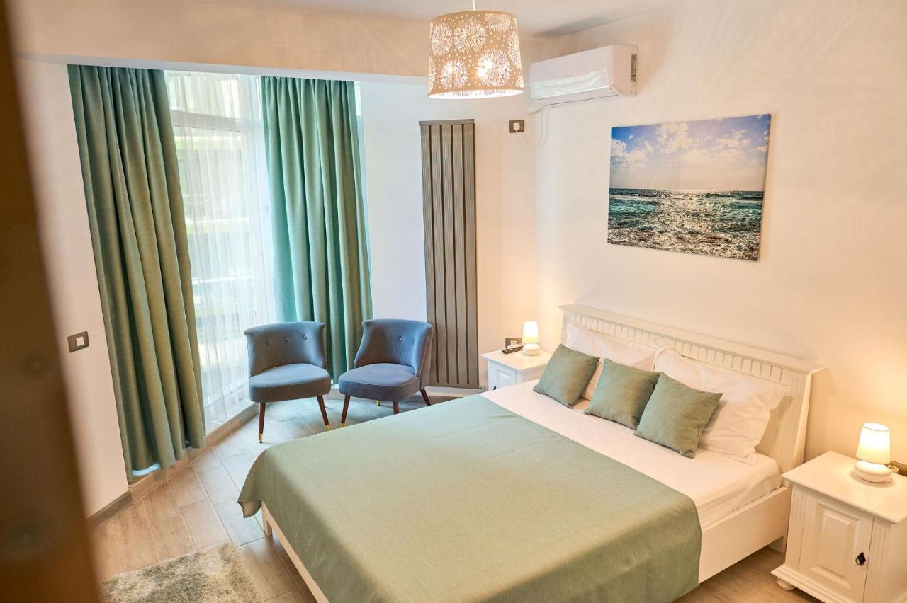Seastar Apartment - Spa N Pools Beach Resort Mamaia Dış mekan fotoğraf